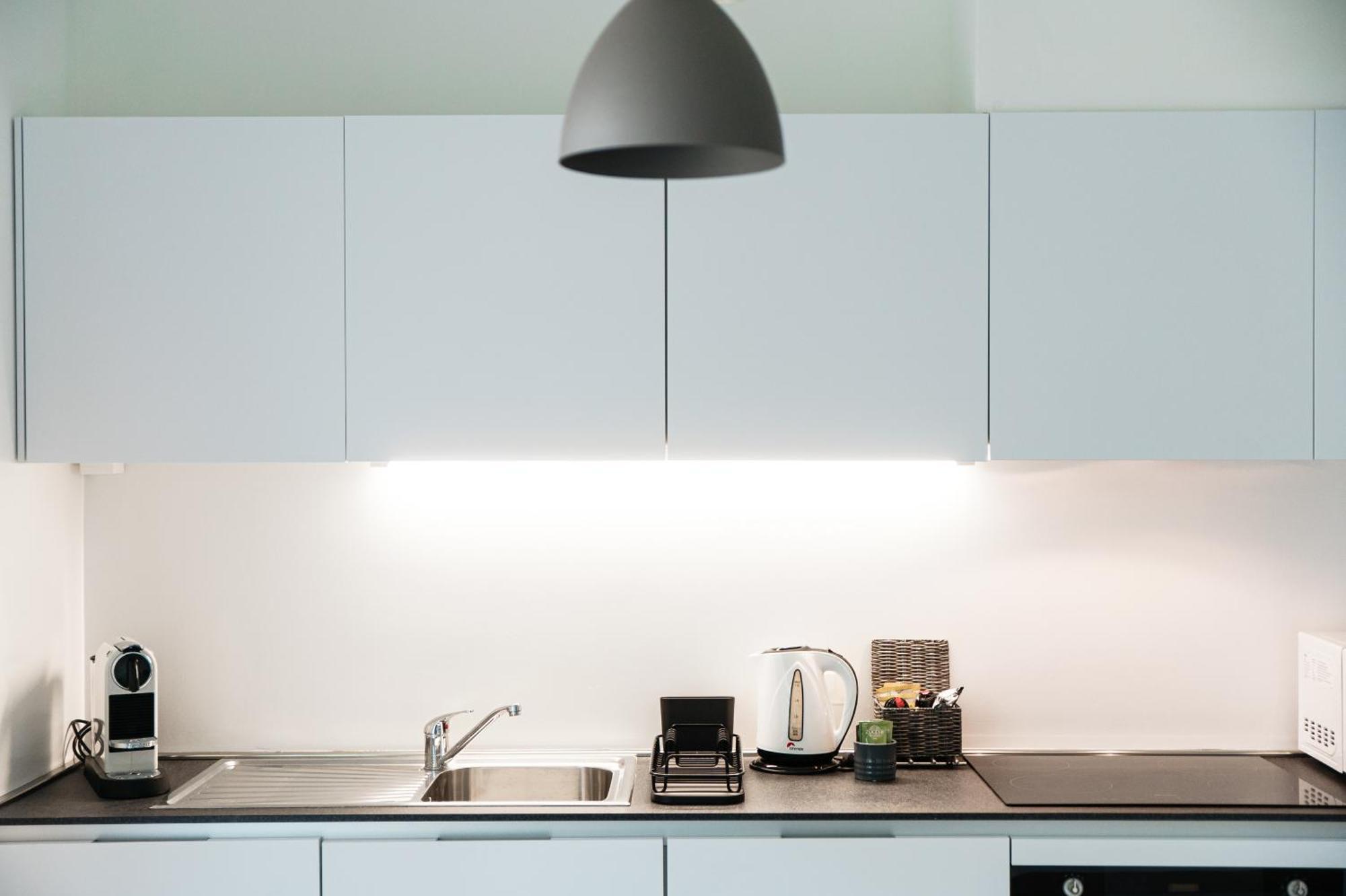 Roggia Apartments By Quokka 360 - Central Flats With Parking Space Lugano Exteriör bild