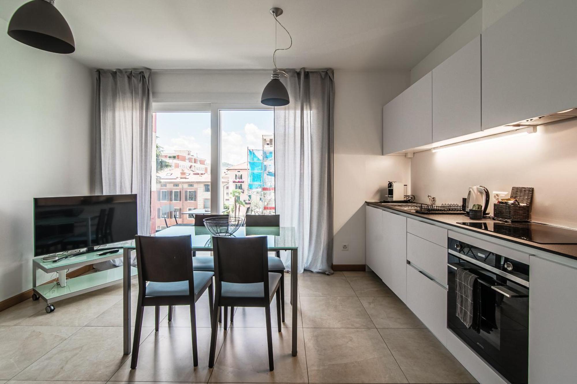 Roggia Apartments By Quokka 360 - Central Flats With Parking Space Lugano Exteriör bild